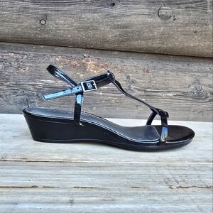 Bandolino Black Patent Leather, T-strap, Open Toe, Wedge Dress Sandals. …